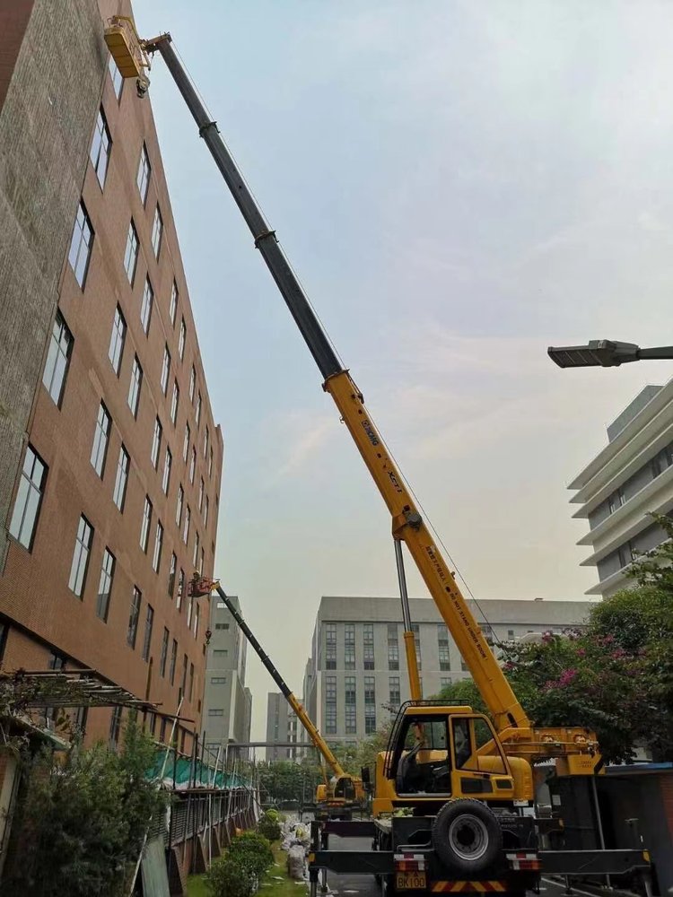 感城镇汽车吊出租哪家好，选择最靠谱的服务商指南