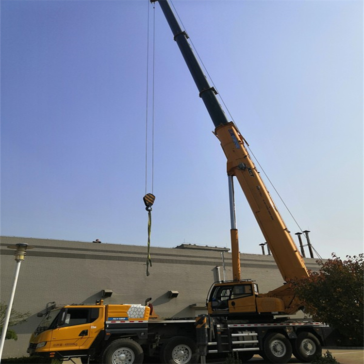 感城镇 选择汽车吊租赁的秘诀与联系方式指南