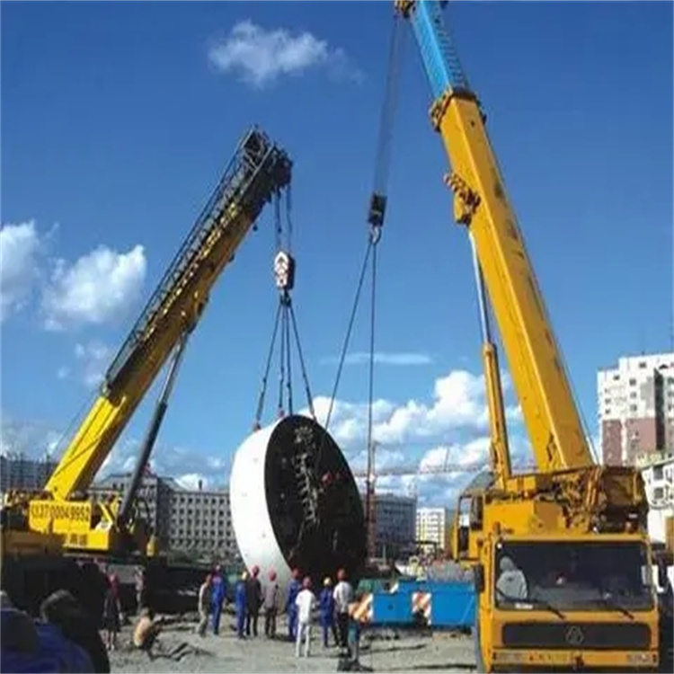 感城镇起重机租赁服务的价格及注意事项