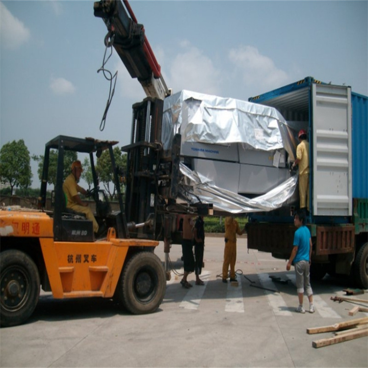 感城镇物流仓库装卸随车吊租赁服务优势与选择指南