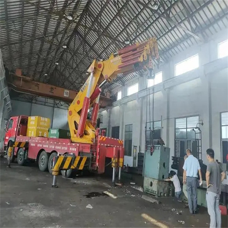 感城镇速查！附近自卸吊车租赁电话及租赁全攻略